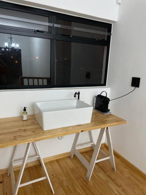 Swakopmund Private Room In Family Home Экстерьер фото
